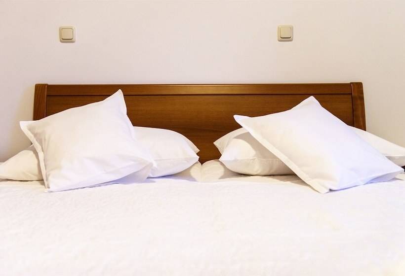 اتاق استاندارد, Apartment And Rooms Ana