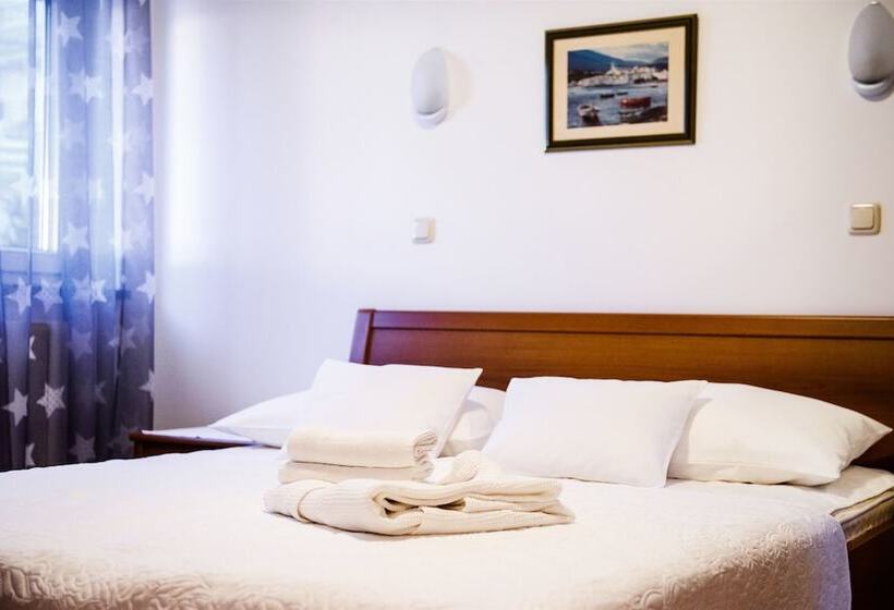 اتاق استاندارد, Apartment And Rooms Ana