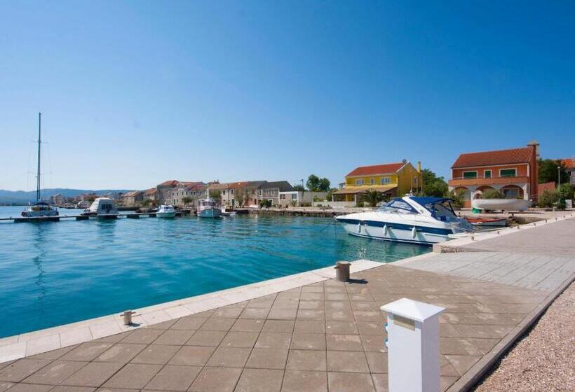 آپارتمان 1 خوابه, Apartments Grivičić