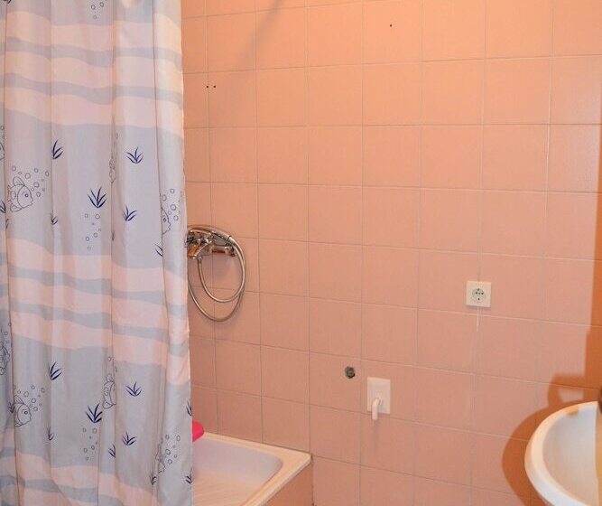 آپارتمان 1 خوابه, Apartments Ivica Pakostane