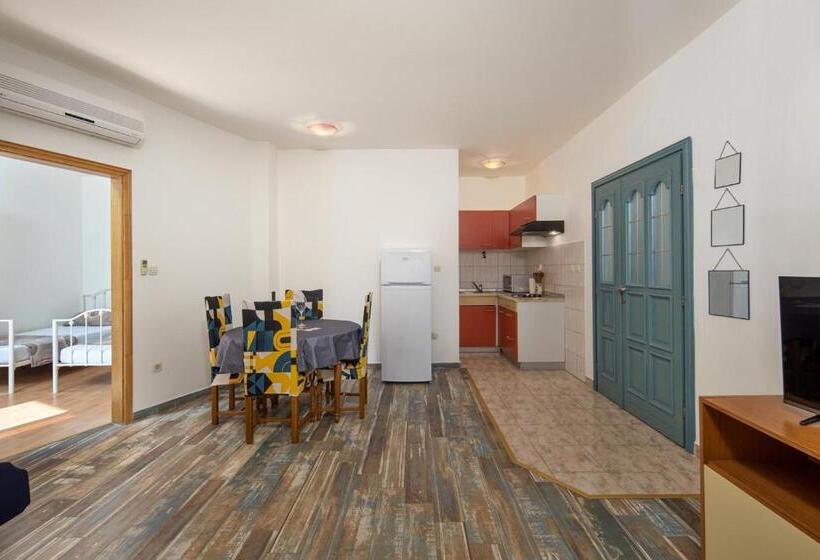 آپارتمان 2 خوابه, Apartments Lapida
