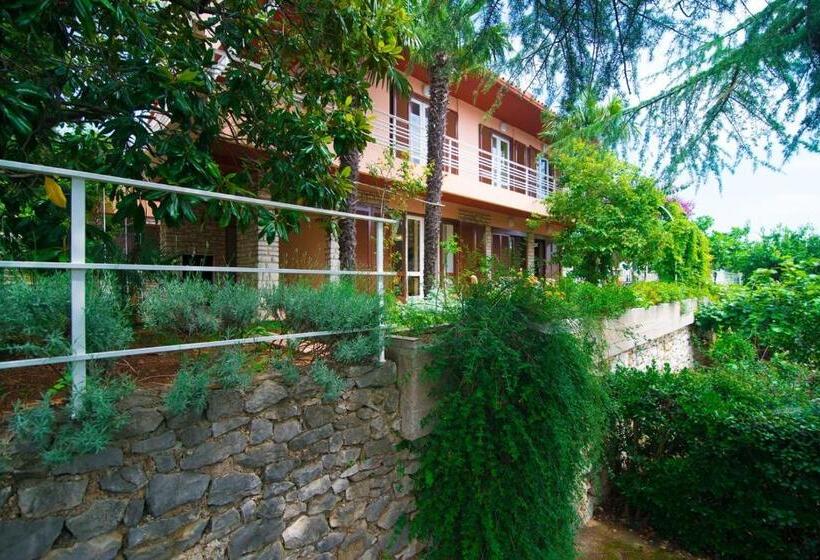 آپارتمان 1 خوابه, Apartments Ljerka