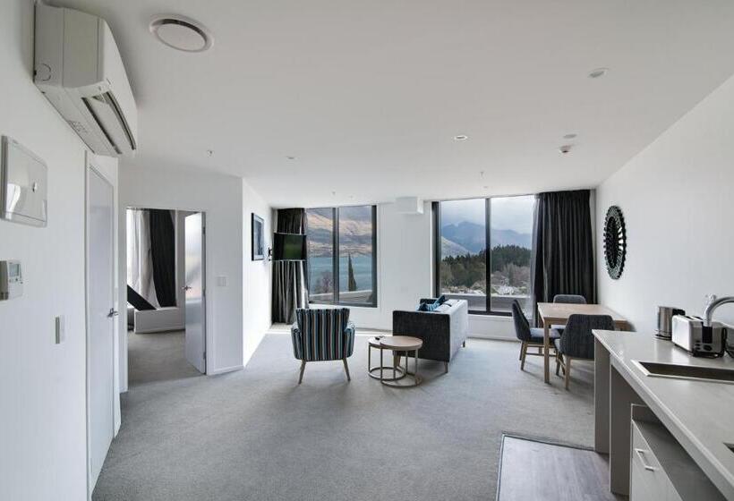 1 Bedroom Apartment Lake View, Ramada By Wyndham Queenstown Central