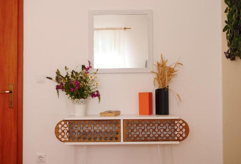 اتاق استاندارد با بالکن, Apartment And Rooms Vilma