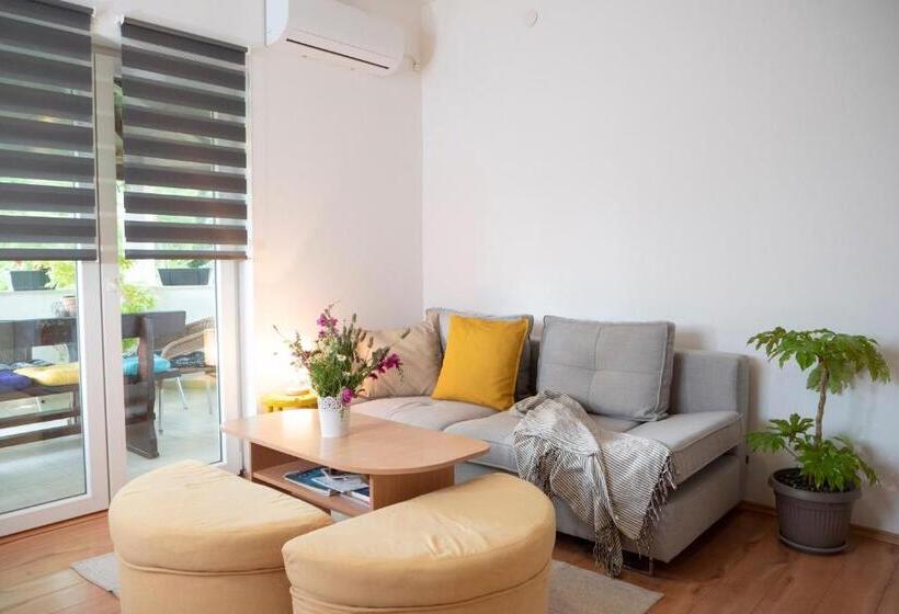 آپارتمان 2 خوابه با تراس, Apartment And Rooms Vilma