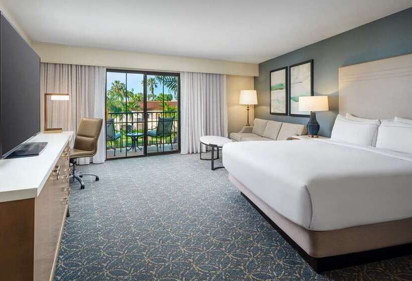 اتاق استاندارد با تخت بزرگ برای معلولان, Hilton Clearwater Beach Resort & Spa
