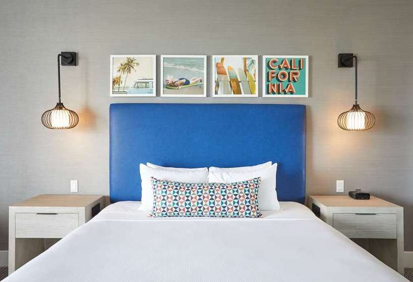 اتاق استاندارد با تخت بزرگ برای معلولان, Hilton Clearwater Beach Resort & Spa