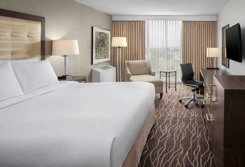 Premium Room, Hilton Kansas City Airport