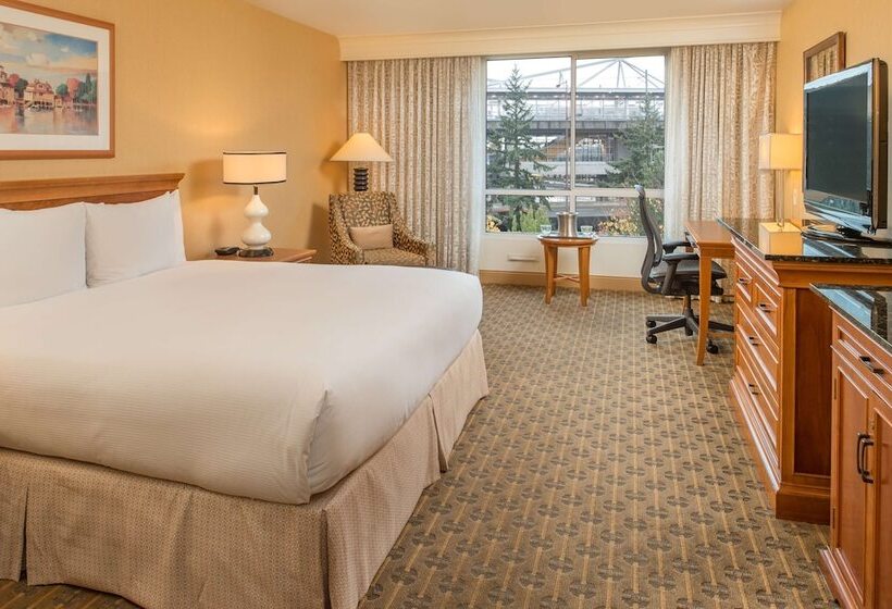 Deluxe Room Adapted for people with reduced mobility, Hilton Seattle Airport & Conference Center