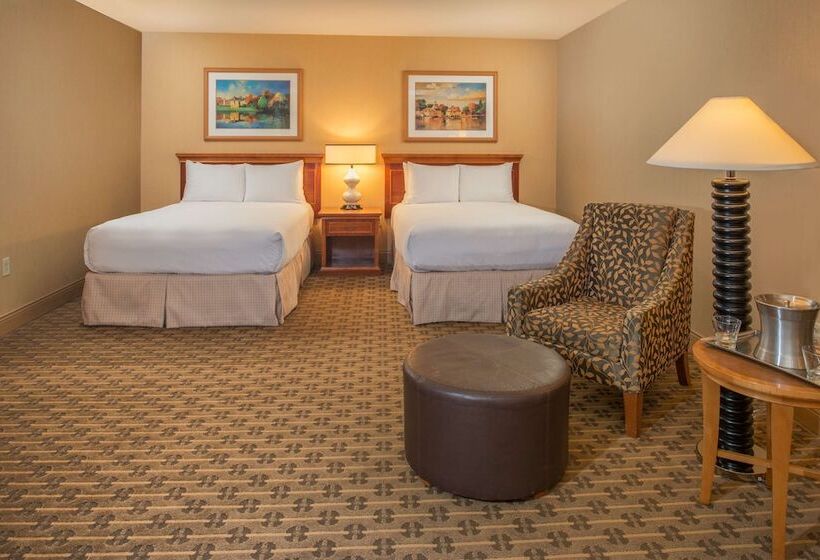 Deluxe Room Adapted for people with reduced mobility, Hilton Seattle Airport & Conference Center