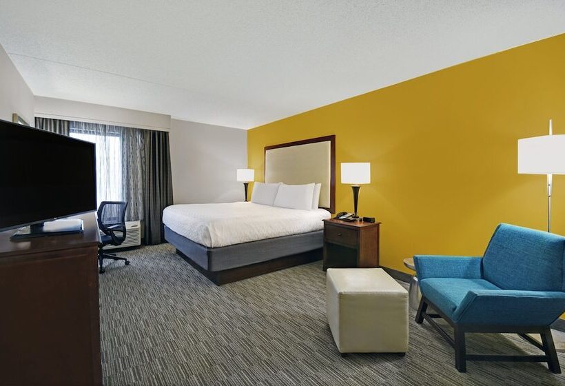 اتاق استاندارد, Holiday Inn Express & Suites Cincinnati Riverfront, An Ihg