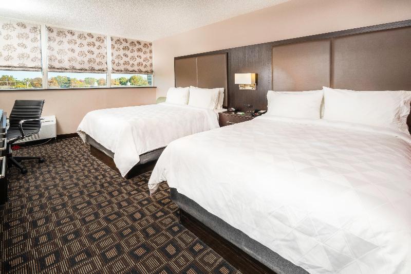 اتاق استاندارد با تخت دو نفره بزرگ, Holiday Inn Louisville East  Hurstbourne