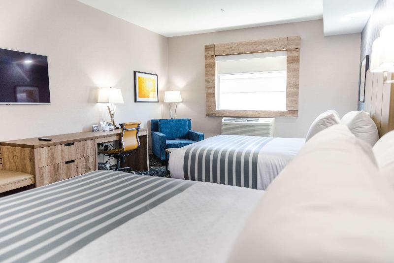 سوئیت با تخت بزرگ, Sleep Inn & Suites