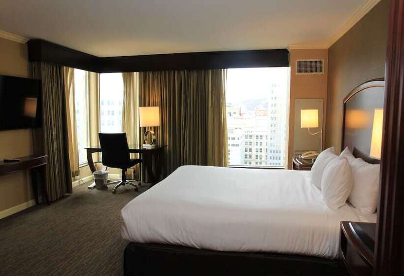 اتاق استاندارد با تخت دوبل, Wyndham Grand Pittsburgh