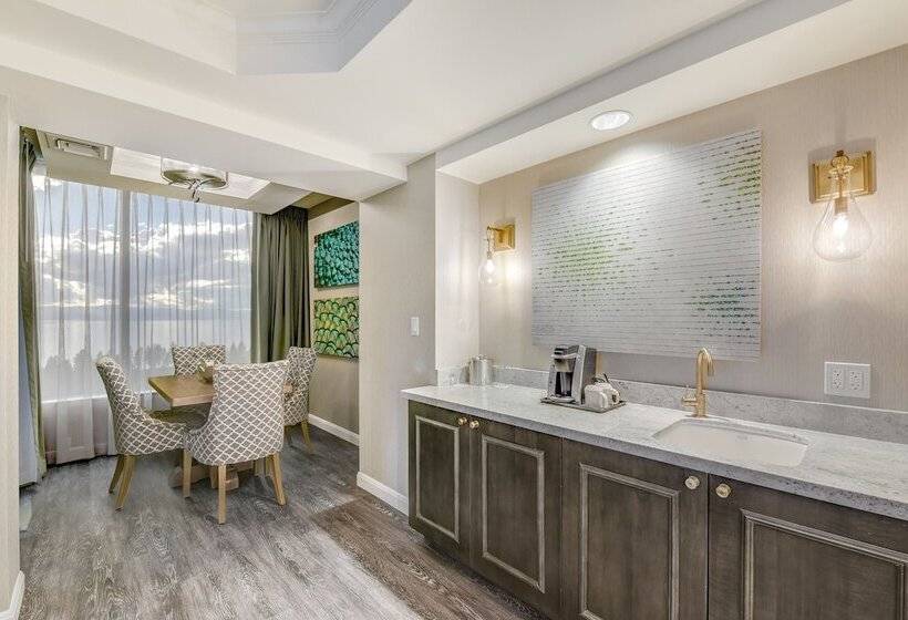 سوئیت با تخت بزرگ, Harveys Lake Tahoe Resort & Casino