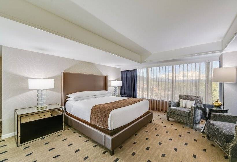 Suite met Kingsize Bed, Harveys Lake Tahoe Hotel & Casino