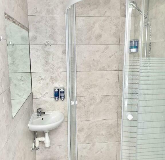 اتاق استاندارد, Comfortable Rooms In The House