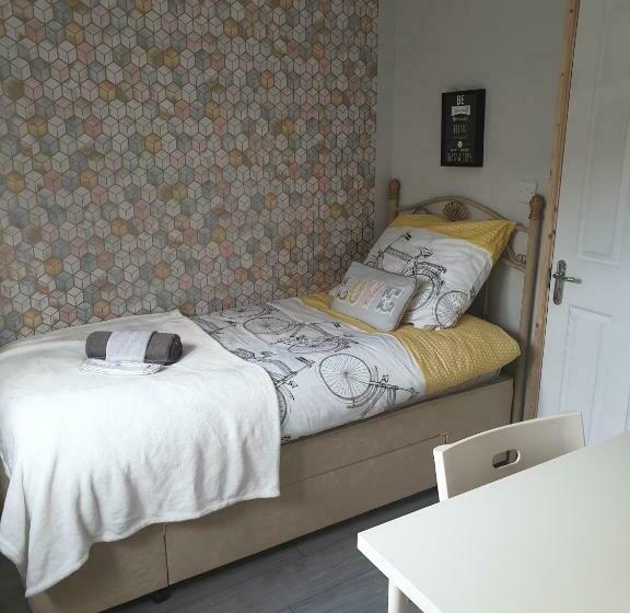 اتاق استاندارد یک نفره, Comfortable Rooms In The House