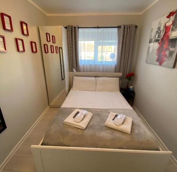 اتاق استاندارد, Comfortable Rooms In The House