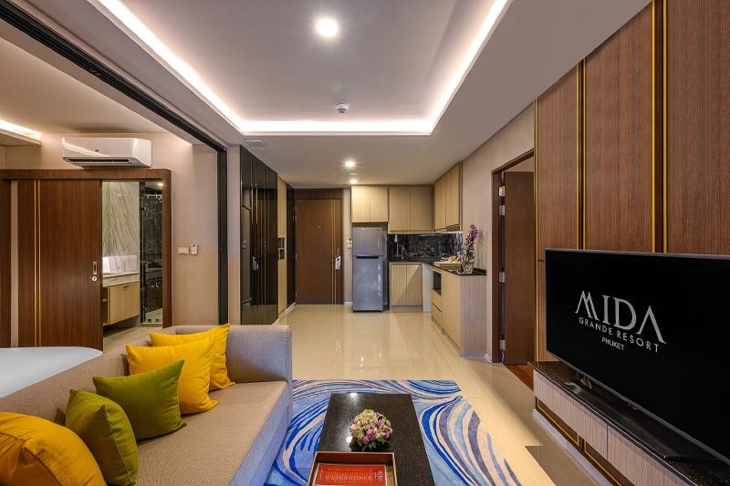 سوئیت 2 خوابه, Mida Grande Resort Phuket Official Account