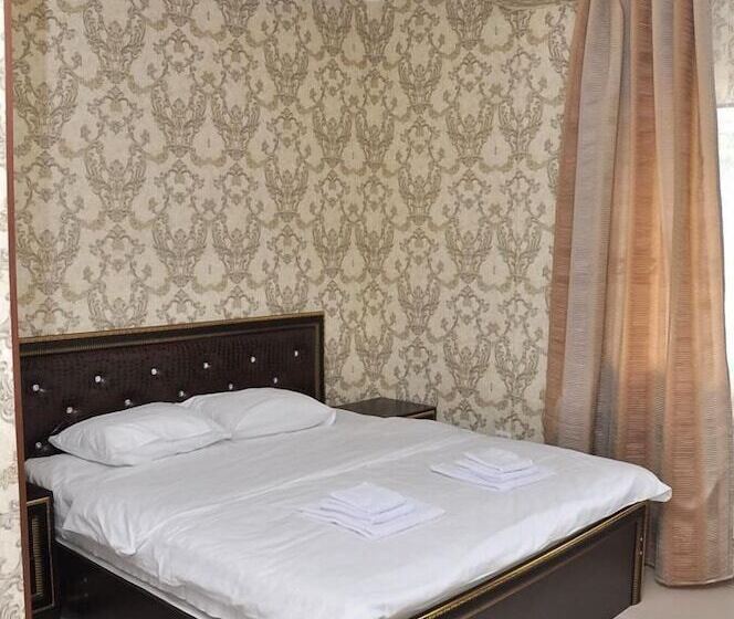 اتاق لوکس, Gostevoy Dom Na Volodarskogo