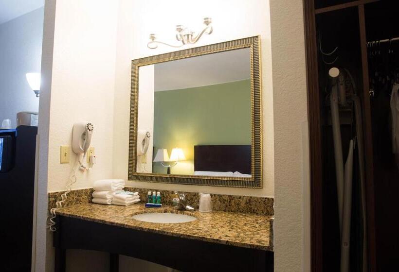 سوئیت با تخت بزرگ, Best Western Celina