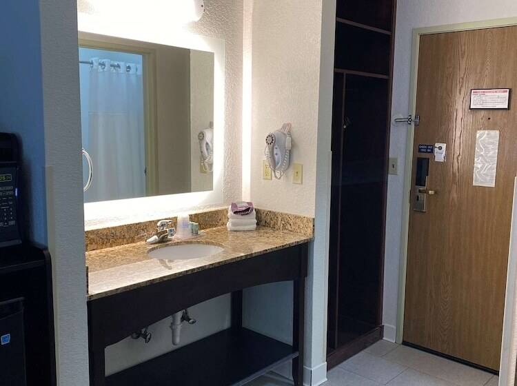 سوییت, Best Western Celina