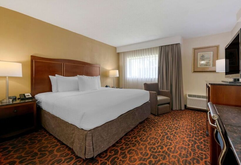 اتاق استاندارد با تخت دوبل, Best Western Plus North Miami Bal Harbour