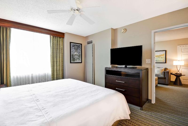 اتاق استاندارد, Holiday Inn Express Hotel & Suites Bentonville, An Ihg