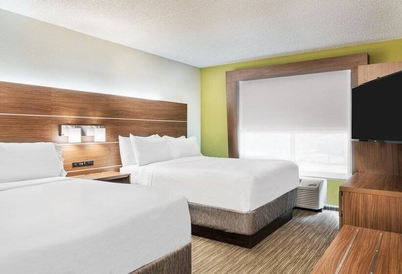 سوییت, Holiday Inn Express Hotel & Suites Bentonville, An Ihg