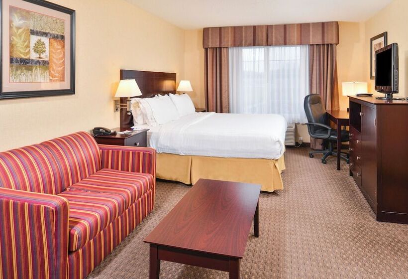 Suite, Holiday Inn Express  & Suites Portland  Jantzen Beach