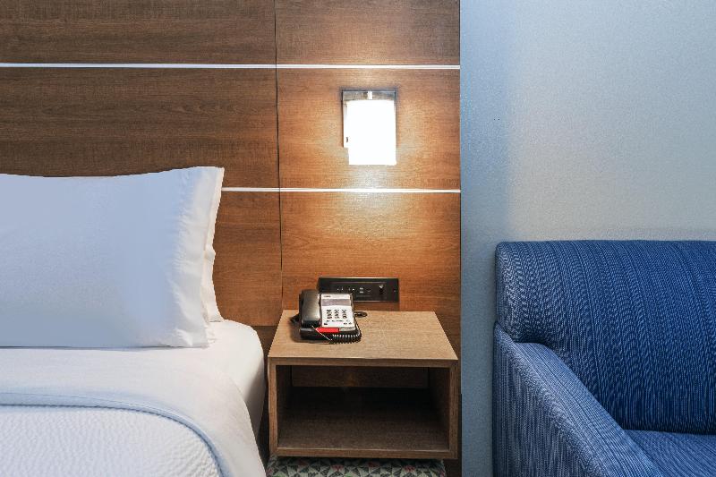 سوئیت با تخت بزرگ, Holiday Inn Express & Suites Sulphur   Lake Charles, An Ihg