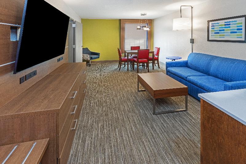 سوئیت با تخت بزرگ, Holiday Inn Express & Suites Sulphur   Lake Charles, An Ihg