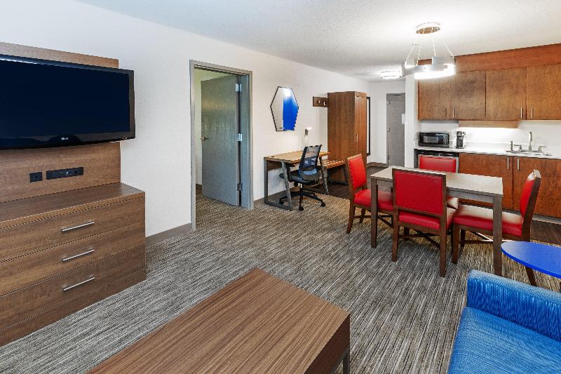 سوئیت با تخت بزرگ, Holiday Inn Express & Suites Sulphur   Lake Charles, An Ihg