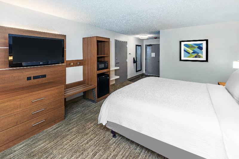 اتاق استاندارد با تخت بزرگ برای معلولان, Holiday Inn Express & Suites Sulphur   Lake Charles, An Ihg