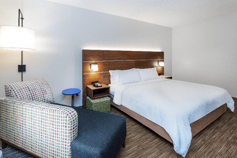 اتاق استاندارد با تخت بزرگ برای معلولان, Holiday Inn Express & Suites Sulphur   Lake Charles, An Ihg