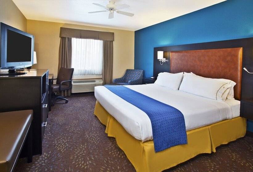 اتاق استاندارد, Holiday Inn Express Mackinaw City, An Ihg