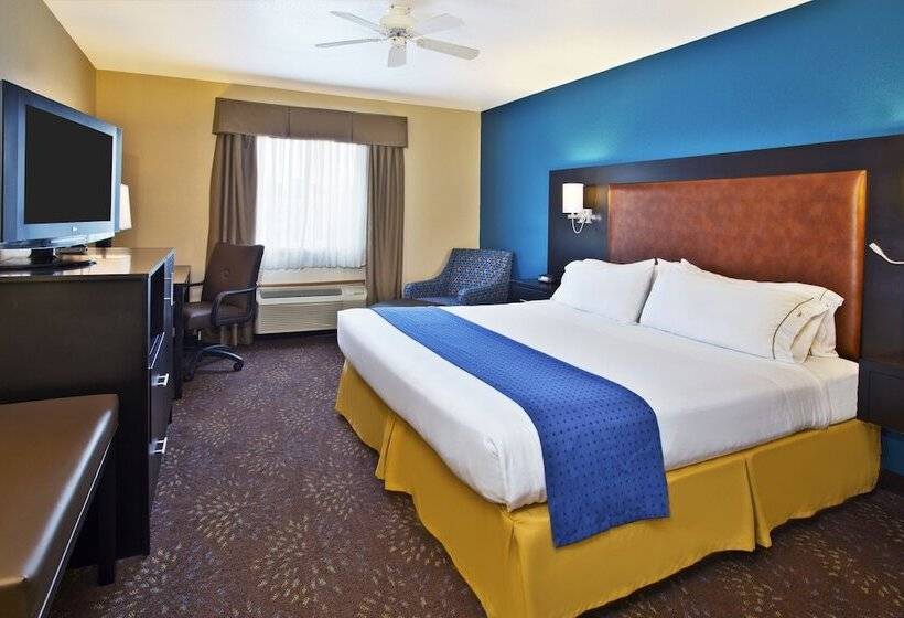 اتاق استاندارد, Holiday Inn Express Mackinaw City