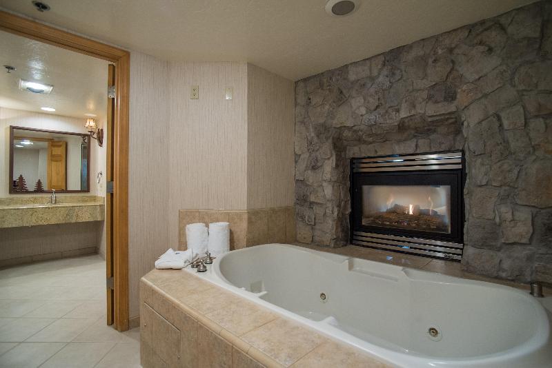اتاق استاندارد با تخت بزرگ, Holiday Inn Express South Lake Tahoe, An Ihg
