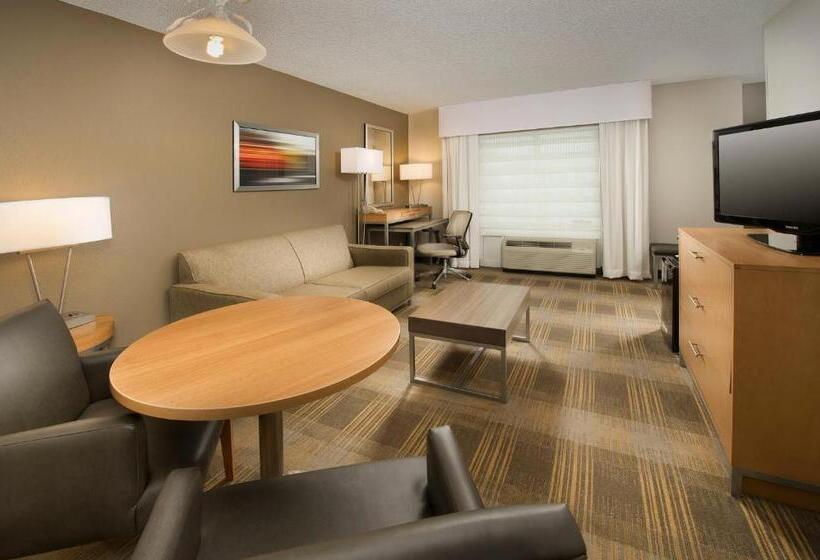 Suite with Balcony, Holiday Inn Miamidoral Area, An Ihg