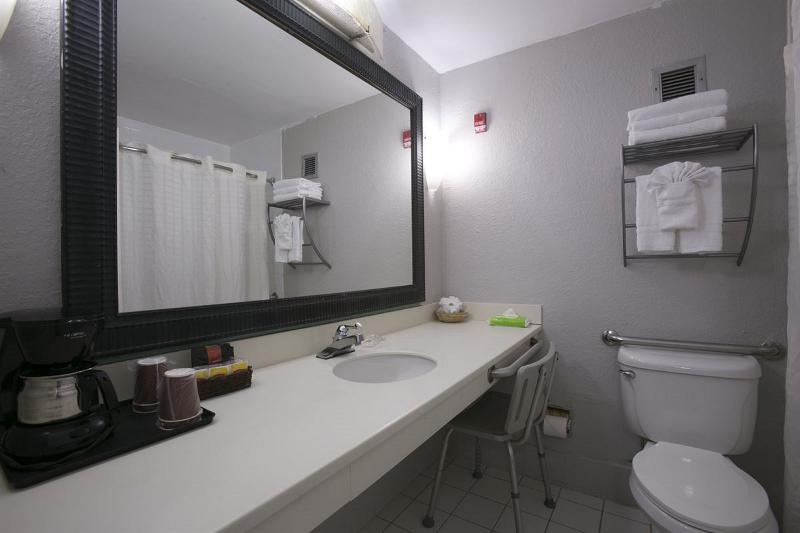 اتاق استاندارد با تخت بزرگ, The Inn At Boynton Beach