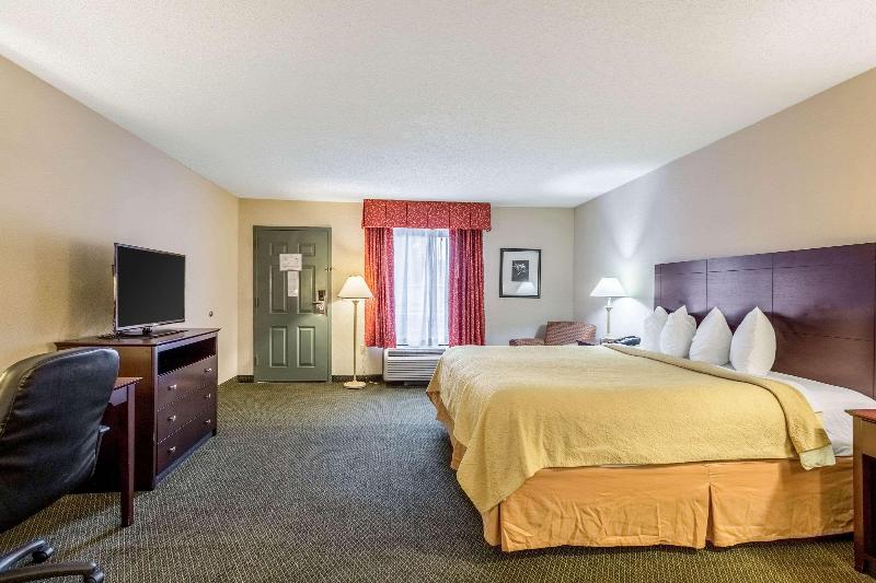 اتاق استاندارد با تخت بزرگ, Quality Inn & Conference Center