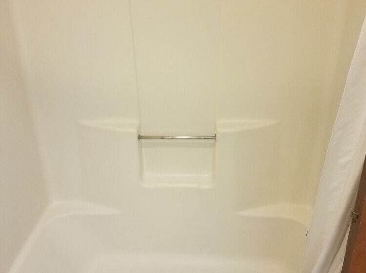اتاق استاندارد با 2 تخت دوبل, Quality Inn