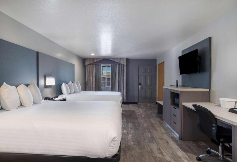 Chambre Standard Adaptée aux Personnes à Mobilité Réduite, Surestay  By Best Western Ukiah