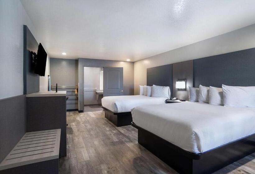 Chambre Standard Adaptée aux Personnes à Mobilité Réduite, Surestay  By Best Western Ukiah