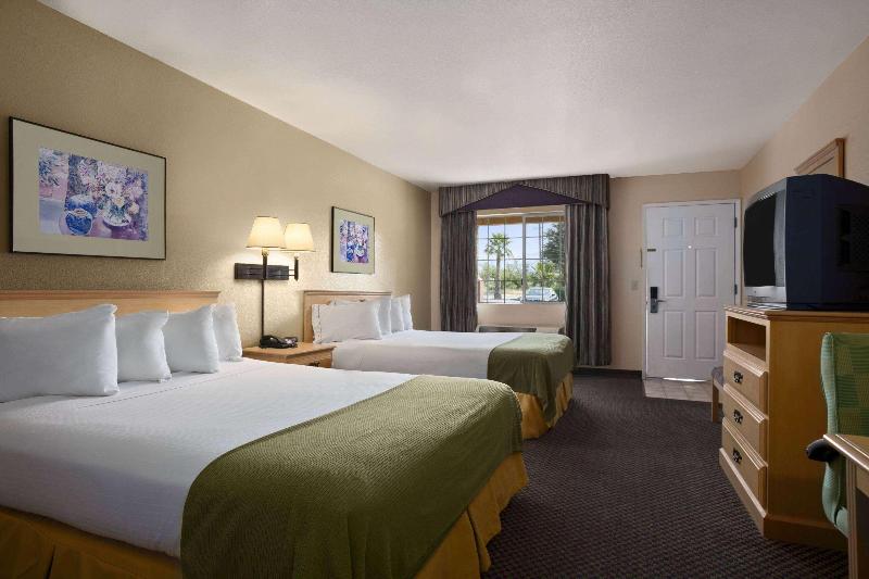 سوئیت با تخت بزرگ, Surestay Hotel By Best Western Ukiah