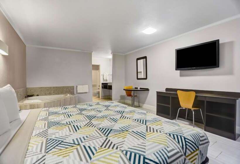 اتاق استاندارد با تخت دوبل برای معلولان, Motel 6lodi, Ca