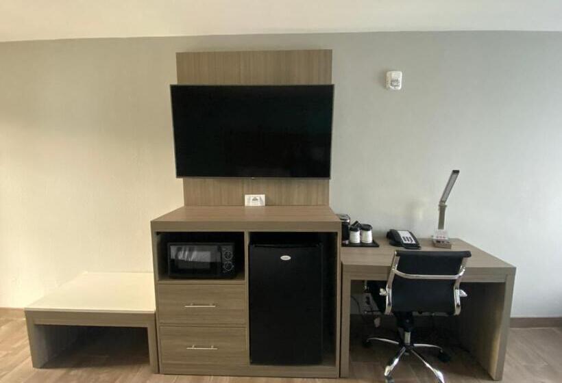 اتاق استاندارد با تخت بزرگ برای معلولان, Days Inn By Wyndham Rockport Texas