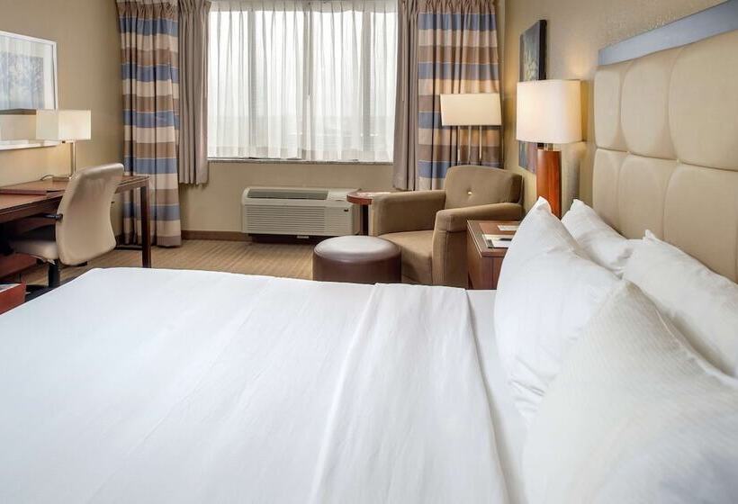 Standard Room Adapted for people with reduced mobility, Doubletree  St. Louis At Westport