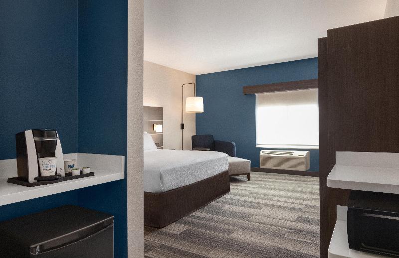 Standardzimmer King-Size Bett (behindertengerecht), Holiday Inn Express  & Suites Denver Airport